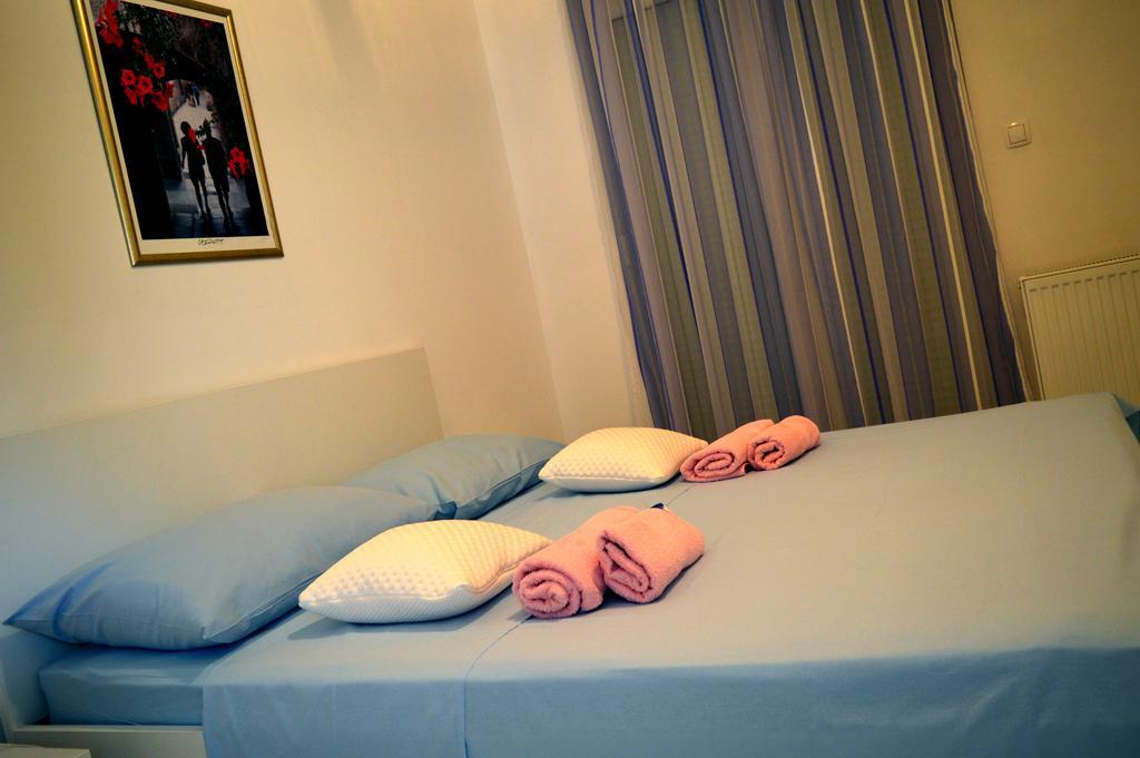 Permarinus Apartments Ποντστράνα Δωμάτιο φωτογραφία