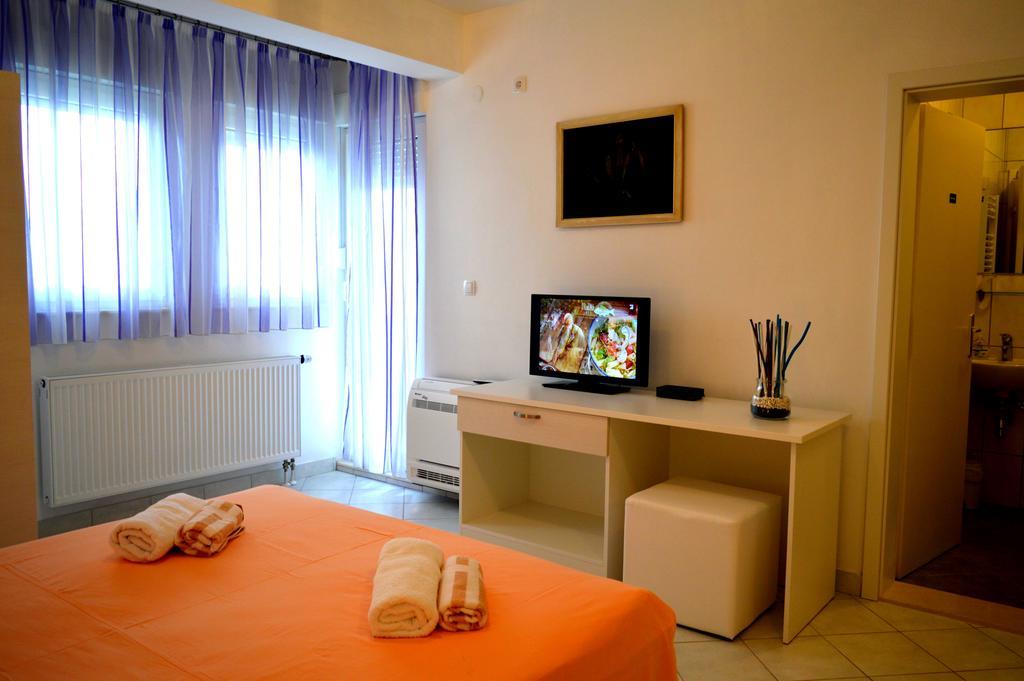 Permarinus Apartments Ποντστράνα Δωμάτιο φωτογραφία